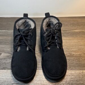 UGG Black Men's Boots size 42 (j115)